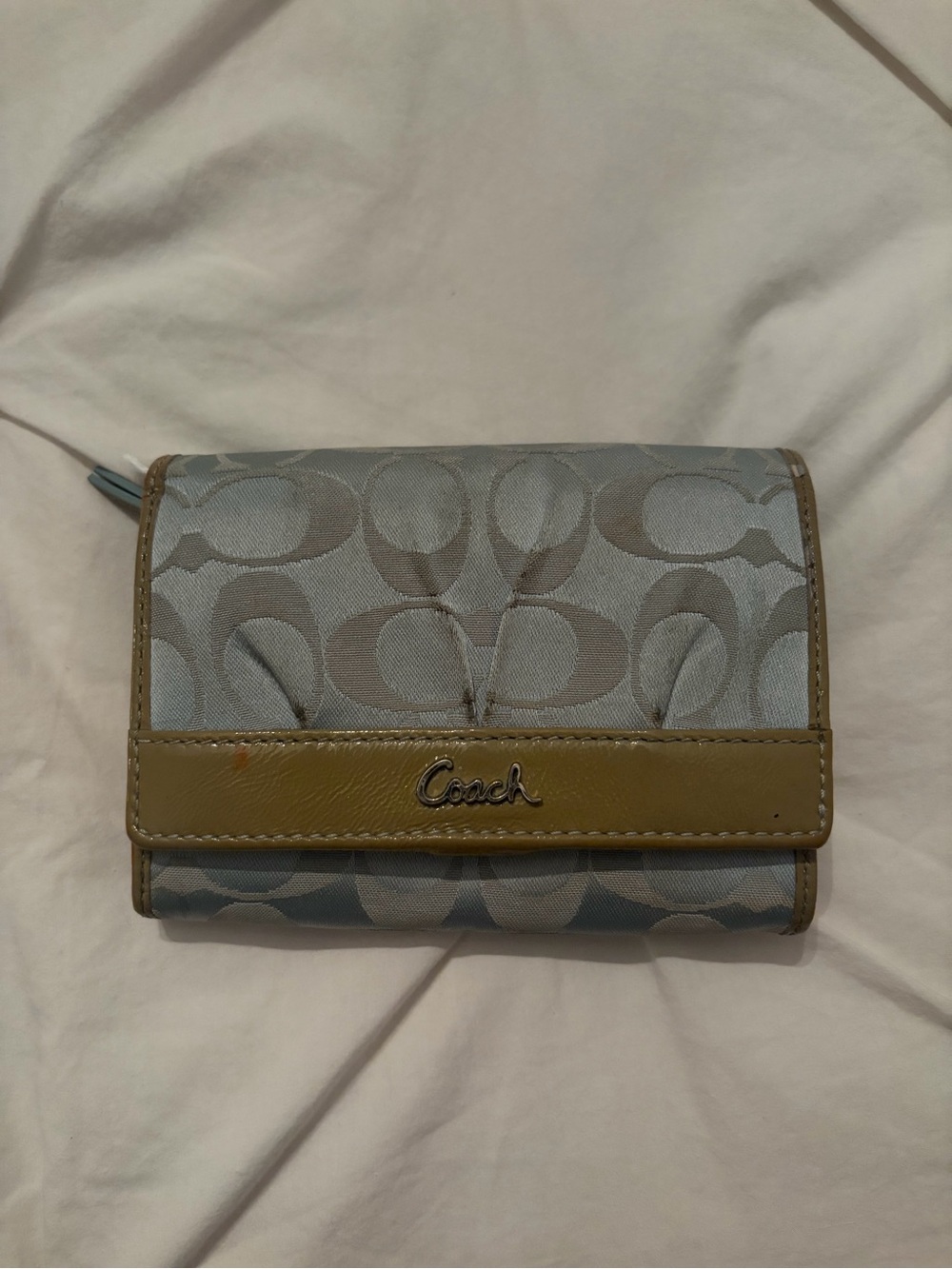Vintage Coach Wallet in Light Blue and Kaki Trim